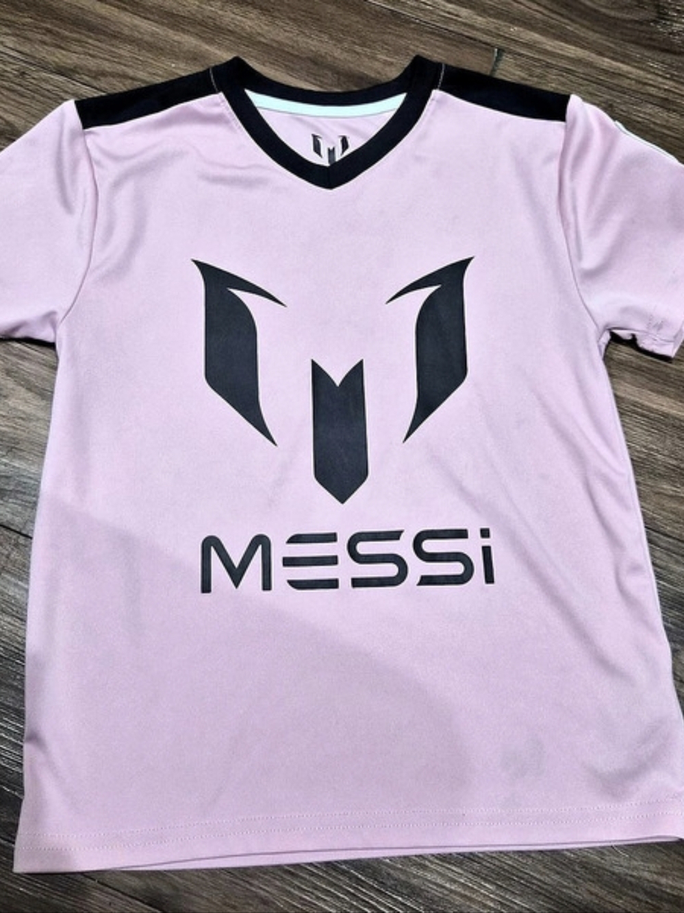 Messi Collection #10 Boys Size Medium Pink Soccer Tee
